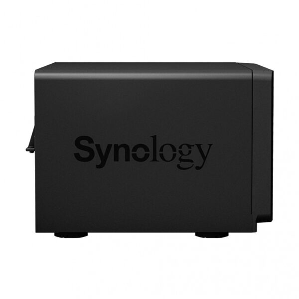 Synology DiskStation DS1621+ NAS de 6 Bahías, max. 108TB, AMD Ryzen V1500B 2.20GHz, 3x USB 3.0, Negro ― no Incluye Discos